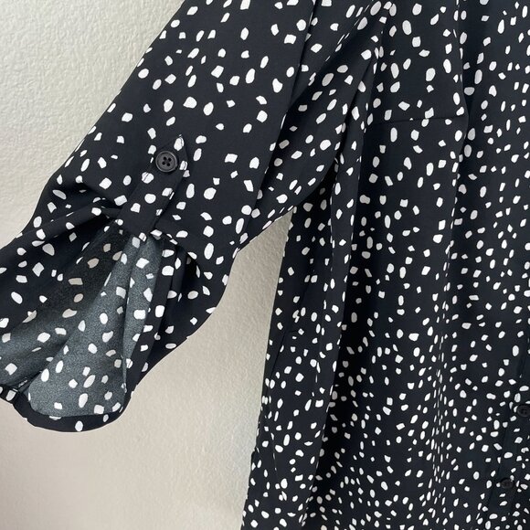 Catherines Womens Plus 1X Polka Dot Blouse Black White Roll Tab Sleeve Tunic Top - Picture 8 of 9